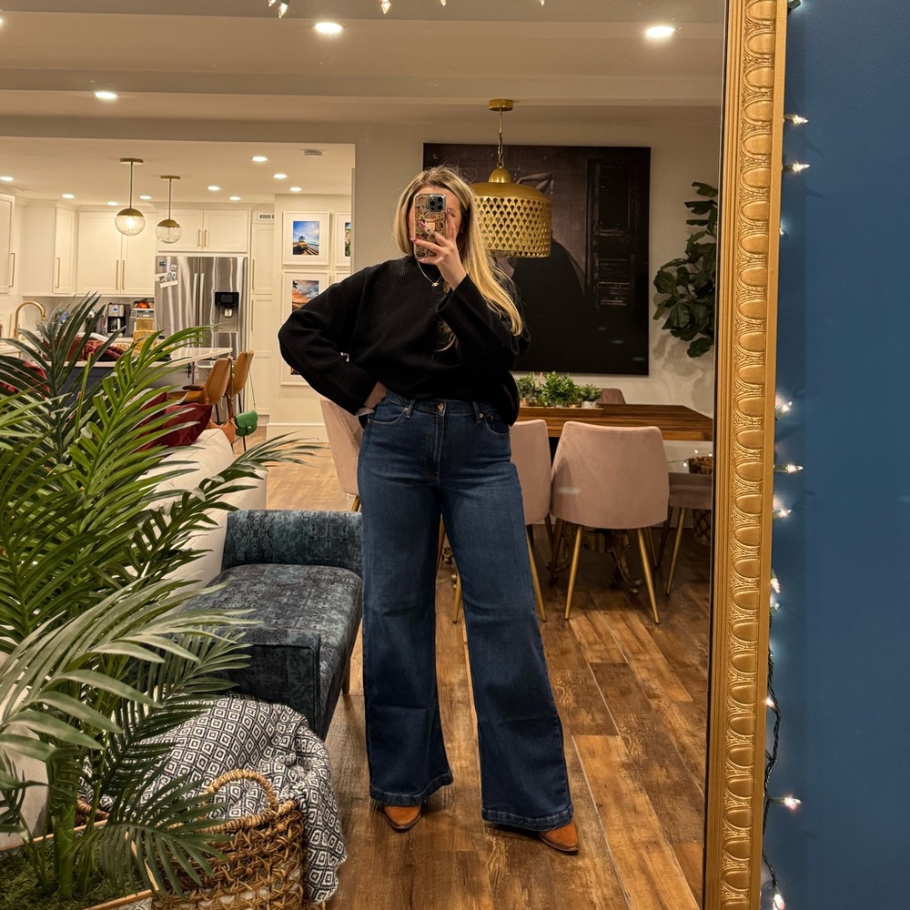 Gap High Ride Stride Wide-Leg Jeans in Long